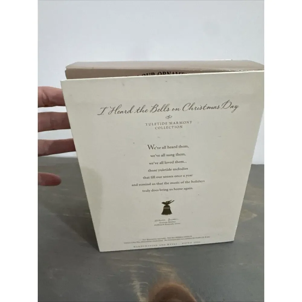 HALLMARK KEEPSAKE I HEARD THE BELLS ON CHRISTMAS DAY BELL 2006 (QP1136)